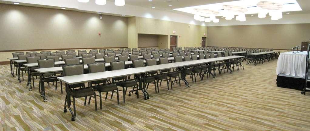 I Hotel And Illinois Conference Center - Champaign Facilități foto